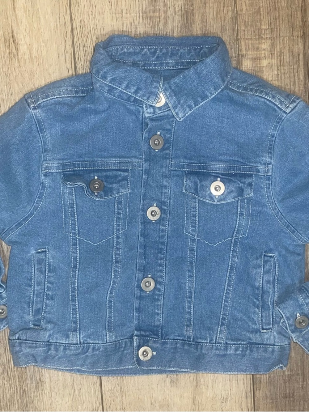 RuggedButts size 5 Kids Blue Denim Jacket - Classic Button-Up- new without tags